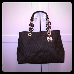 Michael Kors Cynthia Tote - Brown